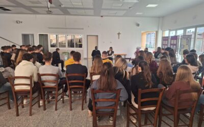 Posjet o. Simona Petera Losirea našoj školi